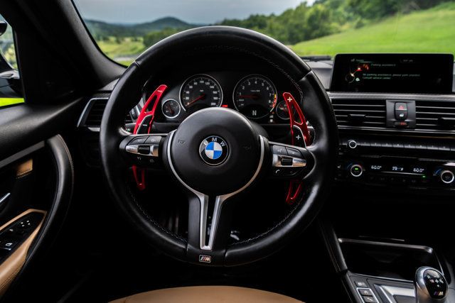 2016 BMW M3 LocalTrade/M3-ExecutivePkg/HeadsUpDisplay/AdaptiveMSuspension - 23053052 - 18