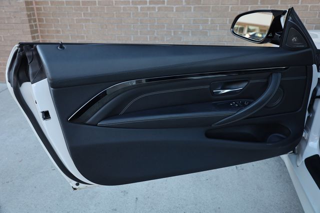 2016 BMW M4  - 22970726 - 13