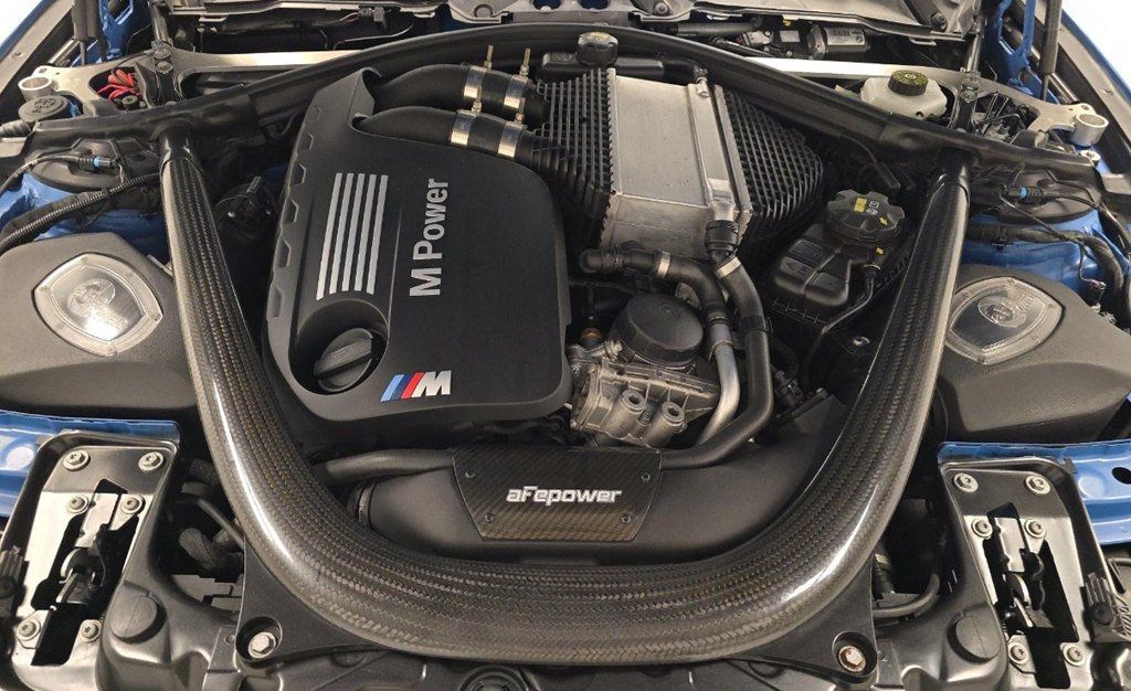 2016 BMW M4 BASE - 22997262 - 10