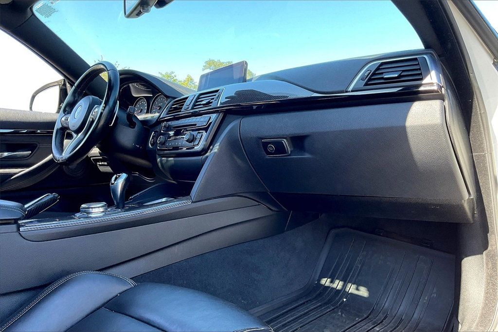 2016 Bmw M4 Coupe photo 10