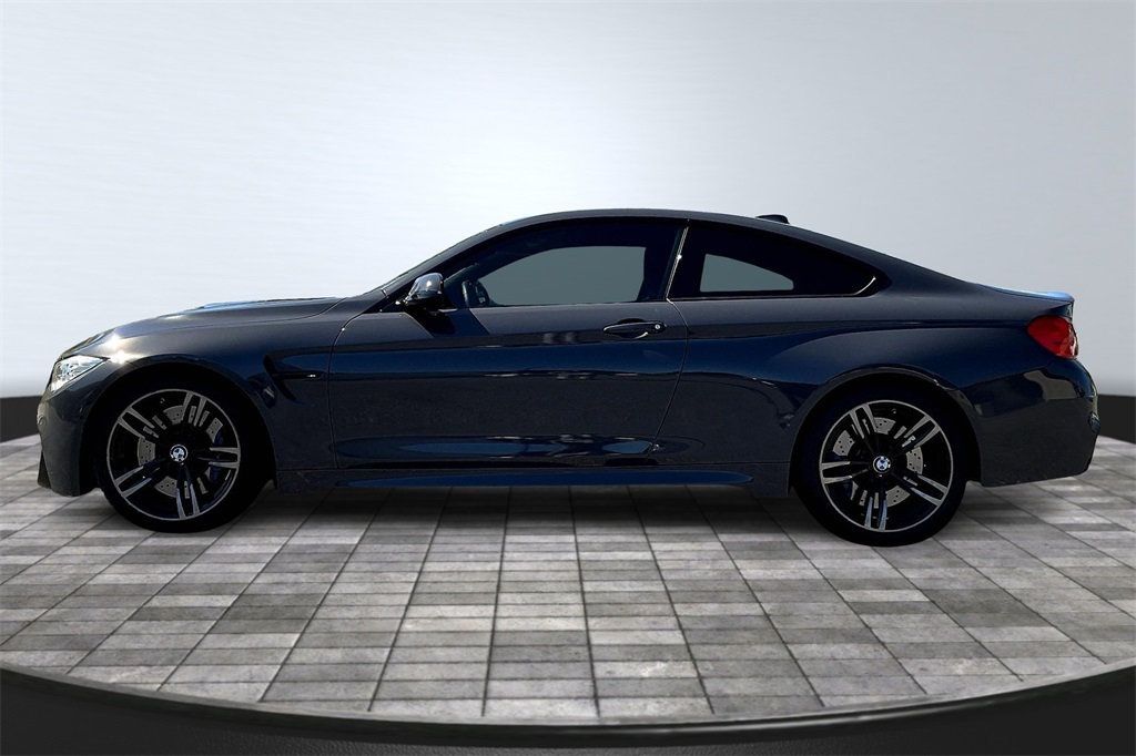 2016 Bmw M4 Coupe photo 2
