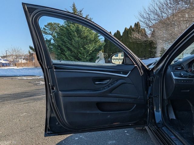 2016 BMW M5 4dr Sedan - 22973751 - 9