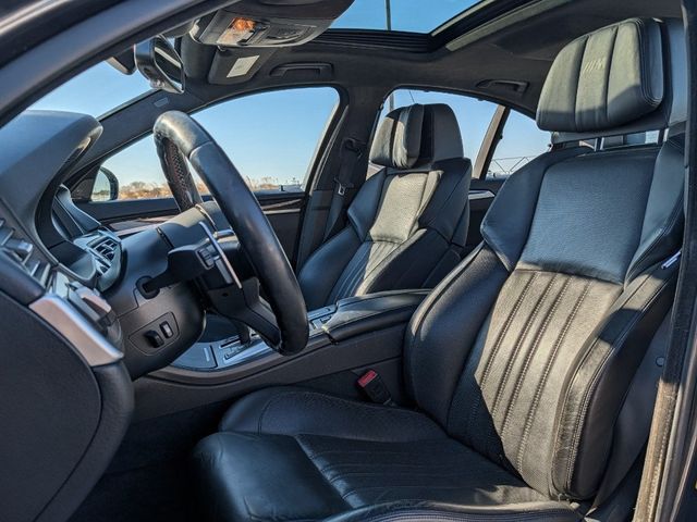 2016 BMW M5 4dr Sedan - 22973751 - 14