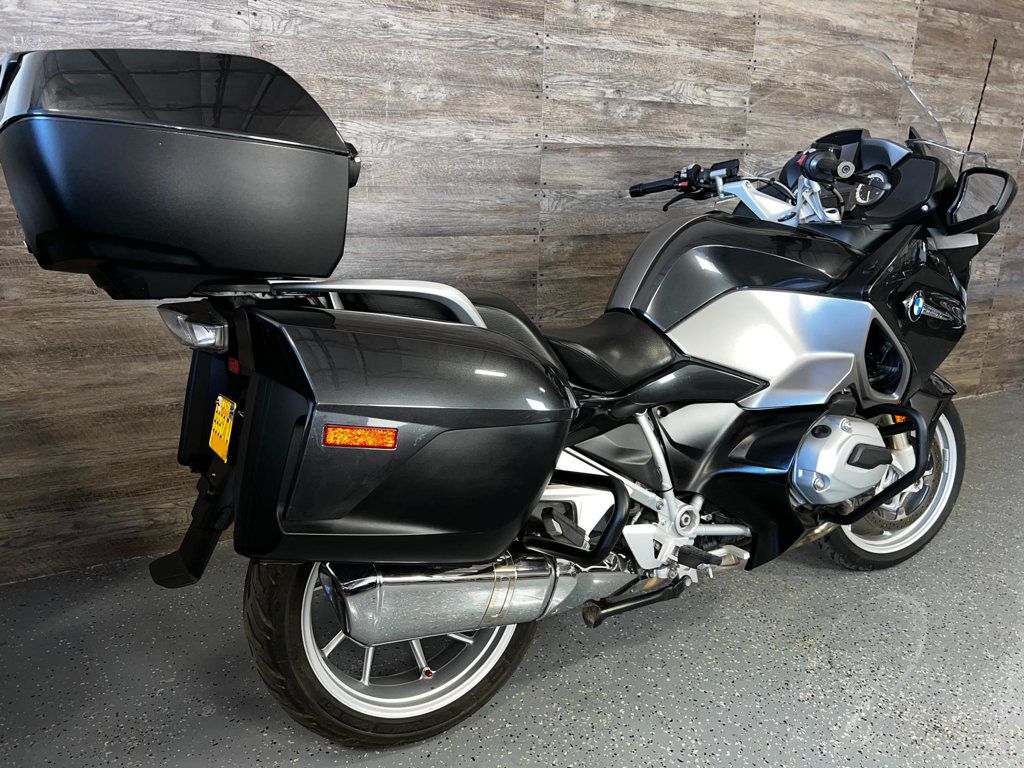 2016 BMW R 1200 RT SUPER CLEAN! - 22739696 - 2