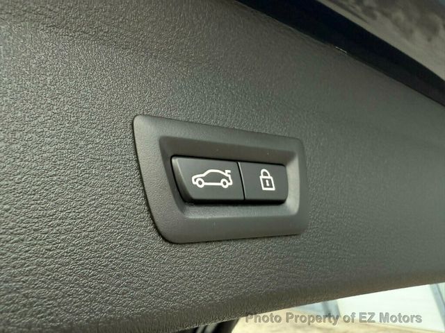 2016 BMW X1 ONLY 61000KM! ONE OWNER! CERTIFIED! - 22826774 - 30