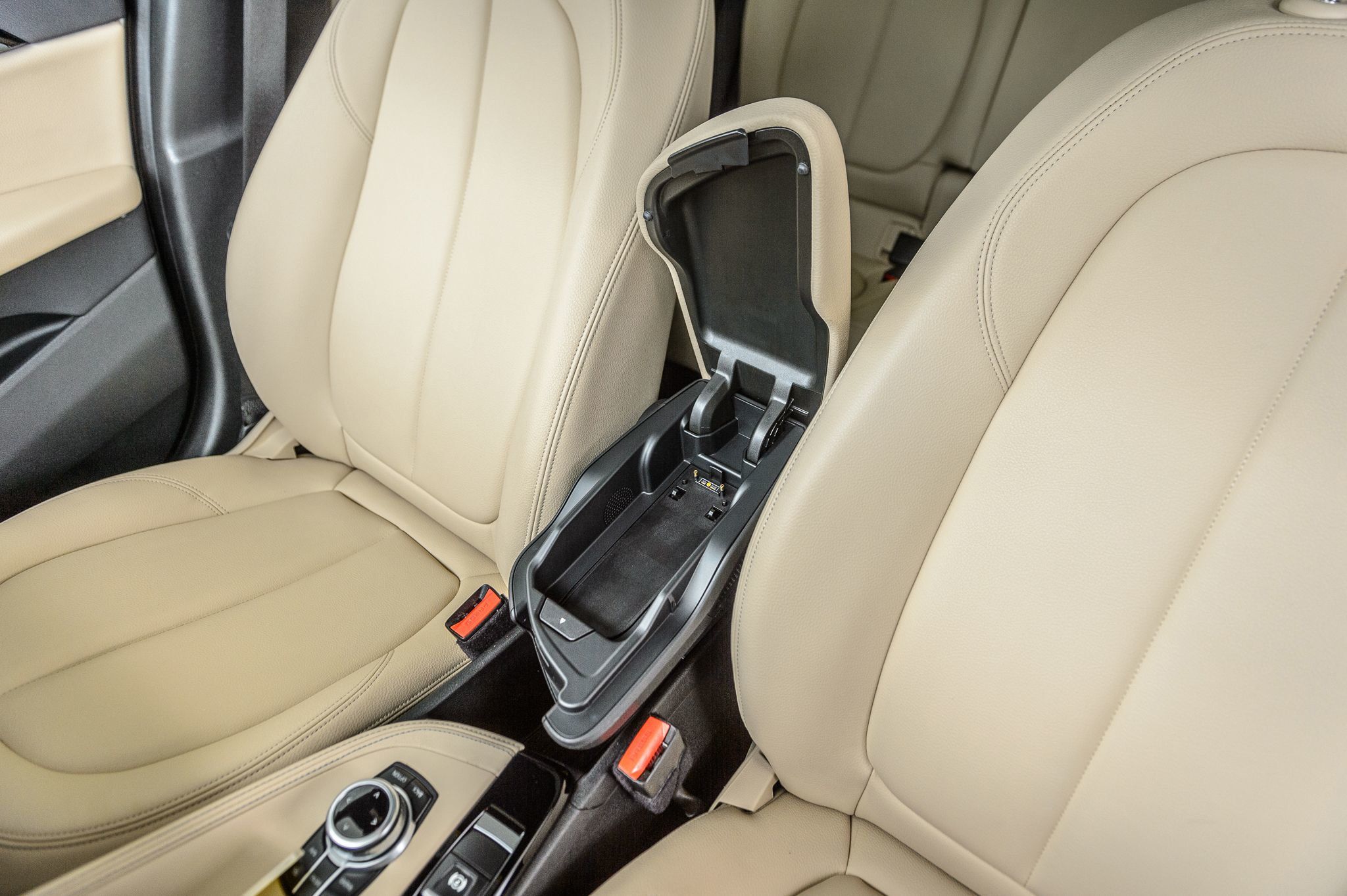 2016 Bmw X1 XDrive28i photo 32
