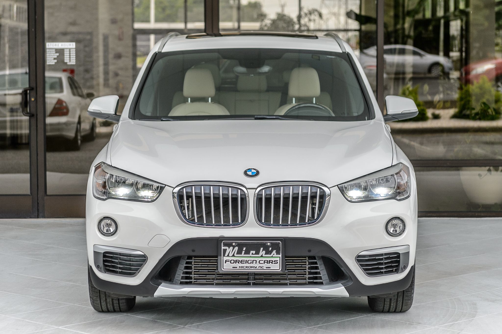 2016 Bmw X1 XDrive28i photo 2