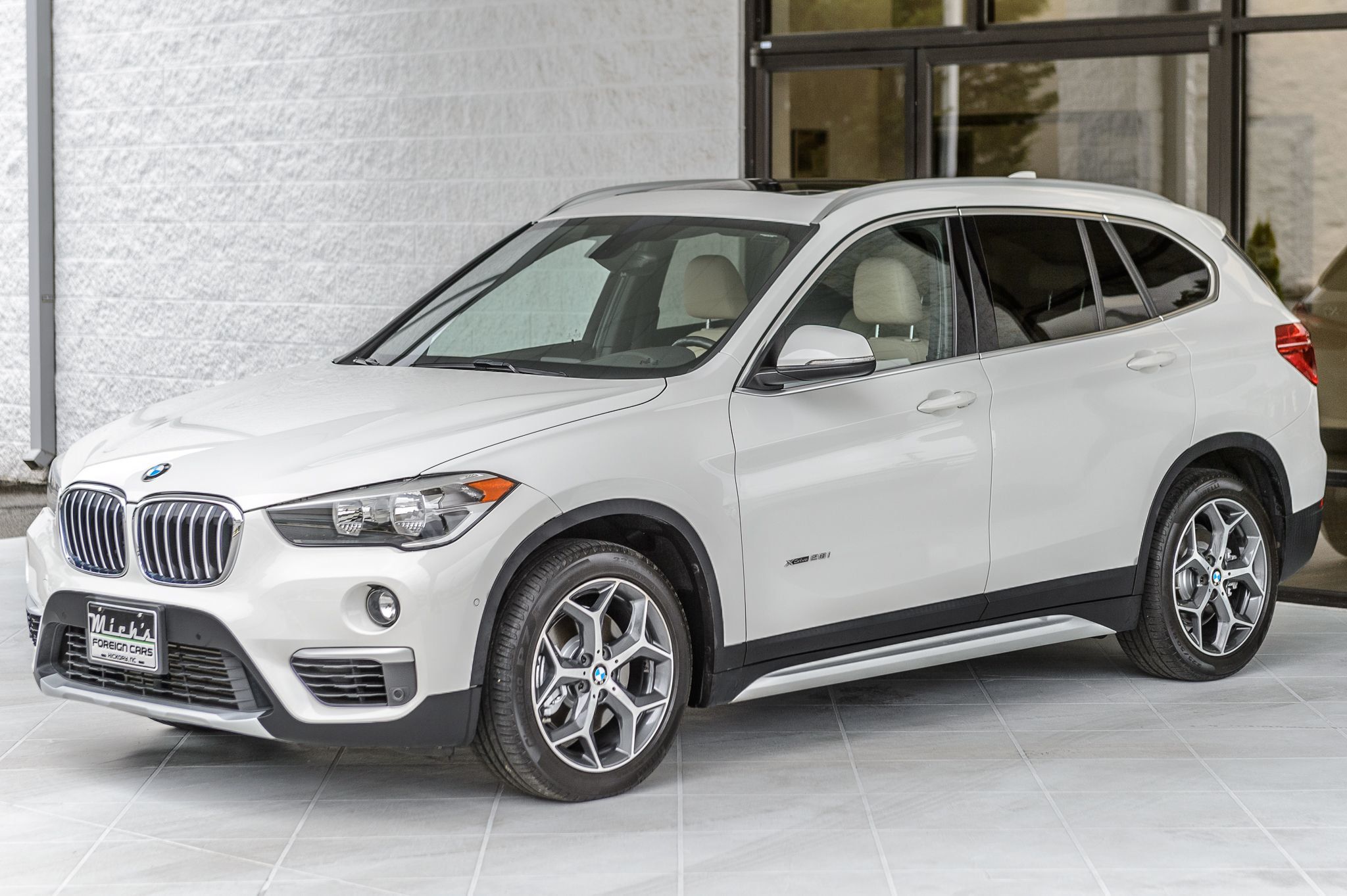2016 Bmw X1 XDrive28i photo 3