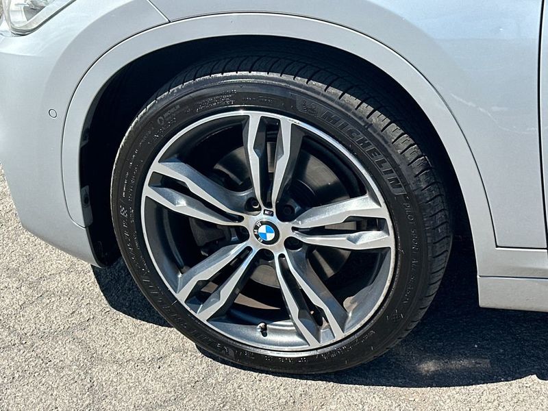 2016 BMW X1 xDrive28i - 23053464 - 11