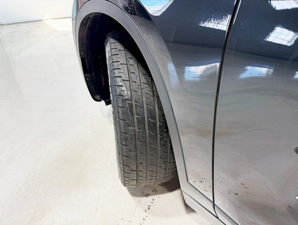 2016 Bmw X1 xDrive28i SAV photo 2