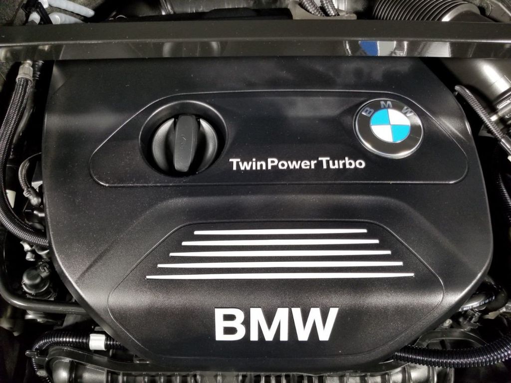 2016 BMW X1 xDrive28i - 18326041 - 9