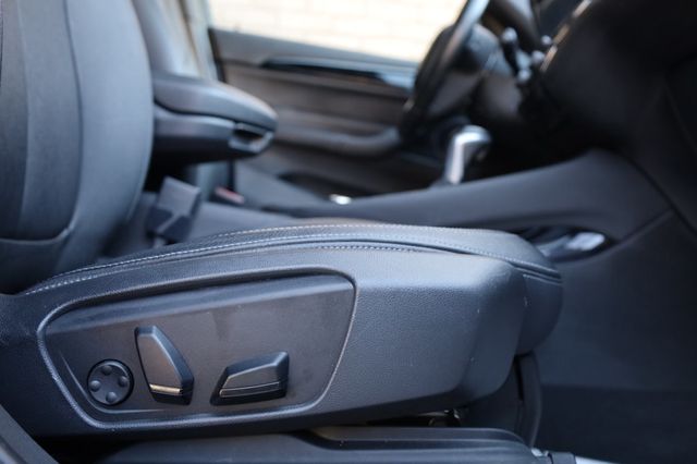 2016 BMW X1 xDrive28i - 23004217 - 31