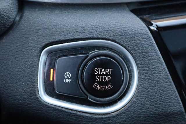 2016 BMW X1 xDrive28i - 23004217 - 38