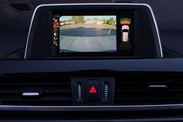 2016 BMW X1 xDrive28i - 23004217 - 44