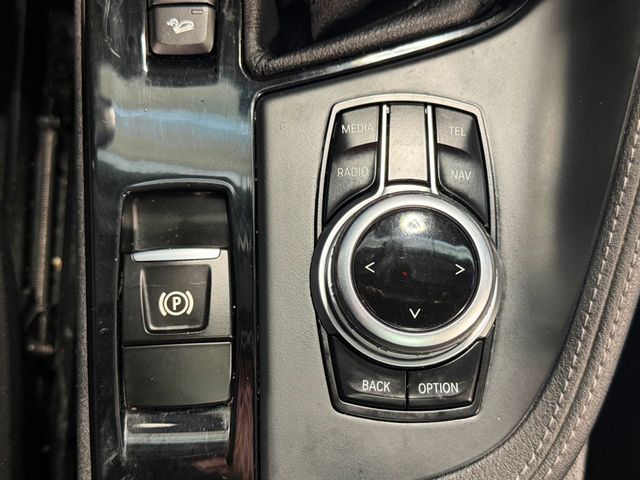 2016 BMW X1 xDrive28i - 23030449 - 33