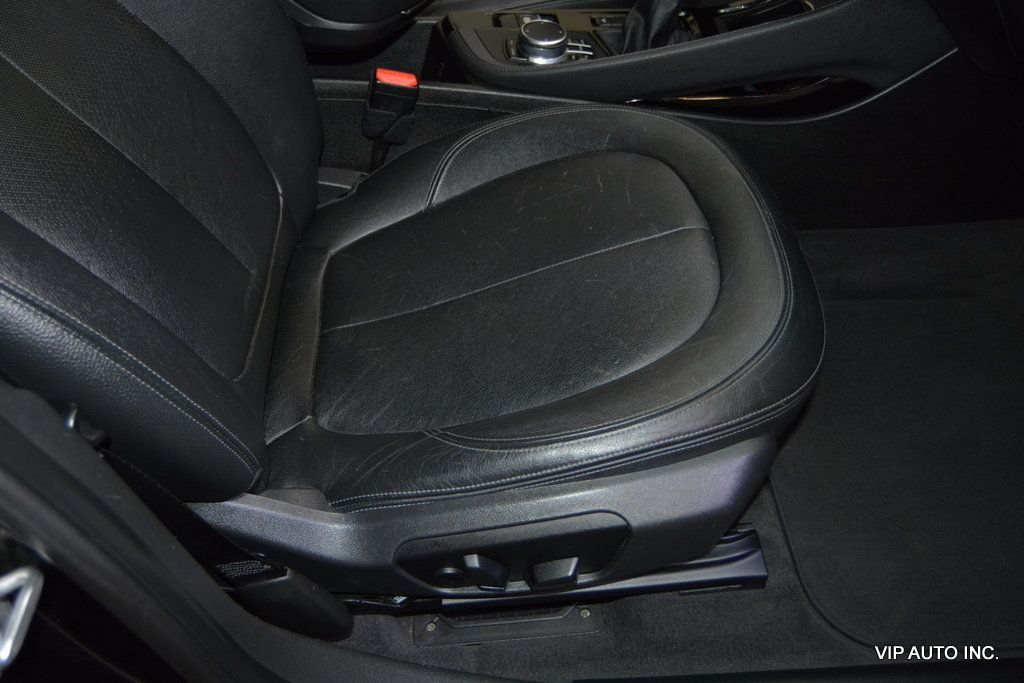 2016 BMW X1 xDrive28i - 23000700 - 17