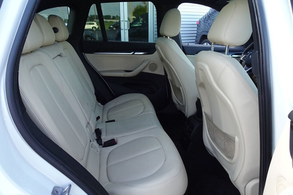 2016 Bmw X1 xDrive28i SAV photo 12