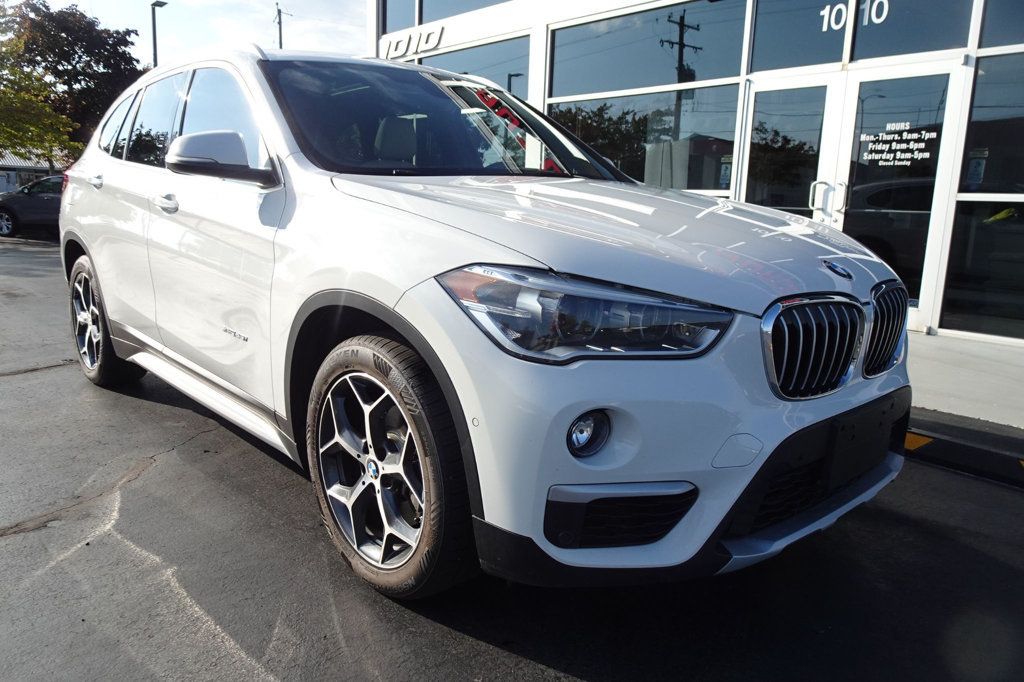 2016 Bmw X1 xDrive28i SAV photo 2