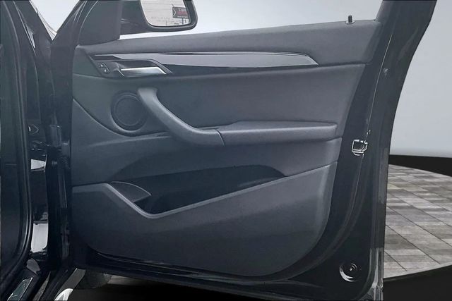 2016 BMW X1 xDrive28i Sport Utility 4D - 22985714 - 16