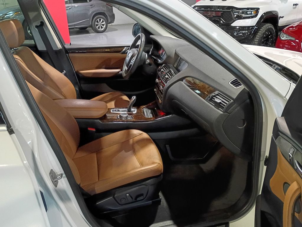 2016 BMW X3 xDrive28d  - 23093891 - 33