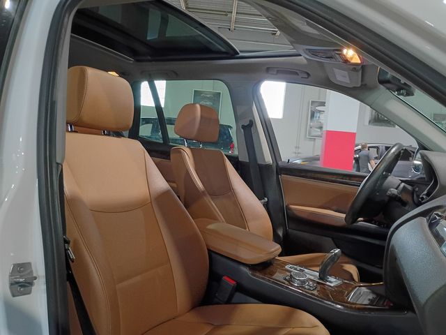 2016 BMW X3 xDrive28d  - 23093891 - 35