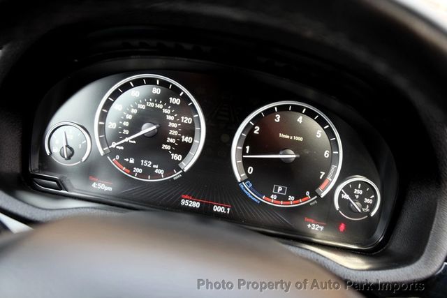 2016 BMW X3 xDrive28i - 22981558 - 38