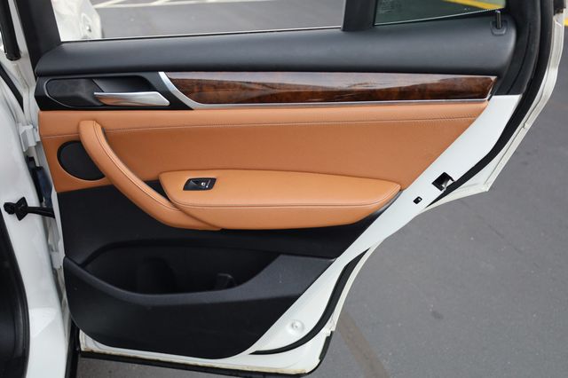 2016 BMW X3 xDrive28i - 22969112 - 18