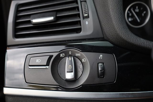 2016 BMW X3 xDrive35i - 23004206 - 35