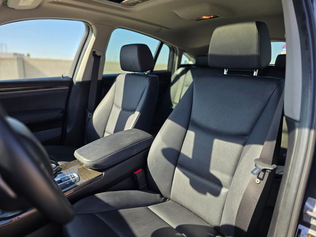 2016 BMW X4 xDrive28i - 22978379 - 16