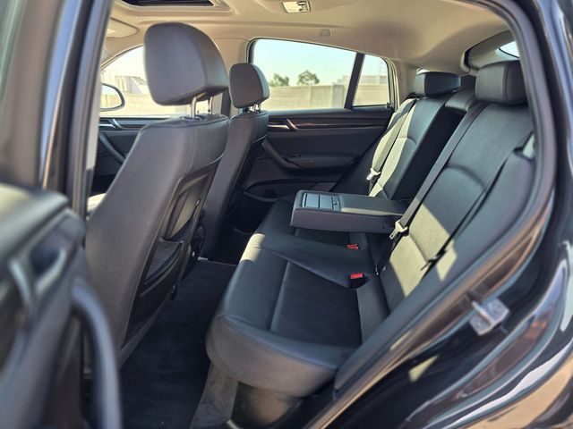 2016 BMW X4 xDrive28i - 22978379 - 17