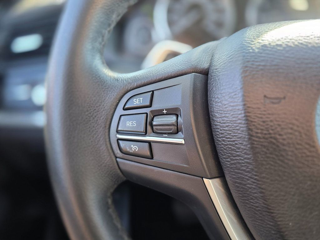 2016 BMW X4 xDrive28i - 22978379 - 25