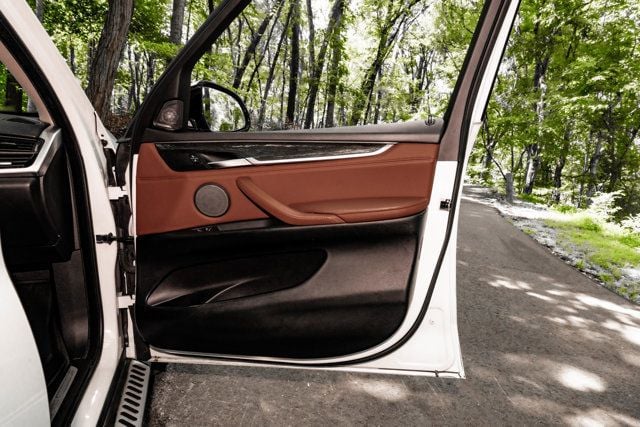 2016 BMW X5 LocalTrade/PremiumPkg/X-Line/DriverAssistancePkg/ColdWeatherPkg - 23063293 - 26