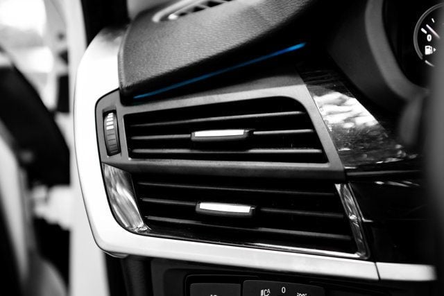 2016 BMW X5 LocalTrade/PremiumPkg/X-Line/DriverAssistancePkg/ColdWeatherPkg - 23063293 - 41