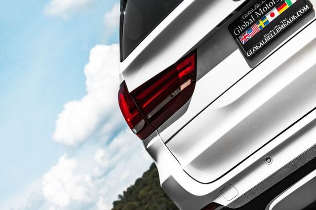 2016 BMW X5 LocalTrade/PremiumPkg/X-Line/DriverAssistancePkg/ColdWeatherPkg - 23063293 - 5