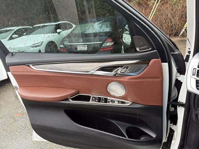 2016 BMW X5 xDrive35d - 22988759 - 17