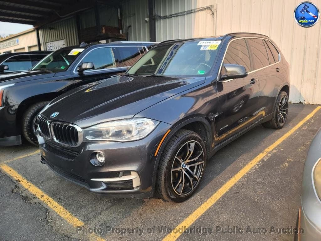 2016 BMW X5 xDrive35i - 22943912 | Video 1