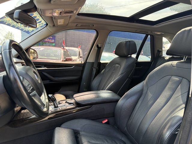 2016 BMW X5 xDrive35i - 23066940 - 19
