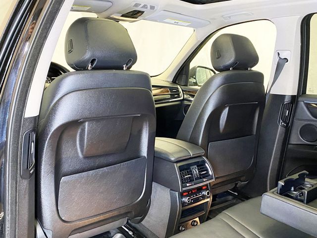 2016 BMW X5 xDrive35i - 22983212 - 56