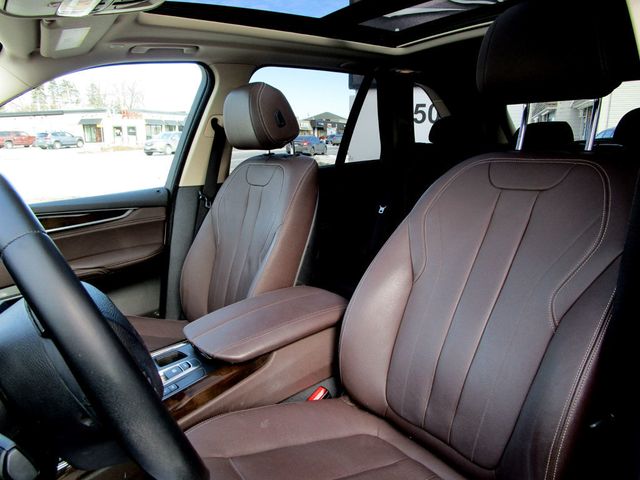 2016 BMW X5 xDrive35i - 22982448 - 13