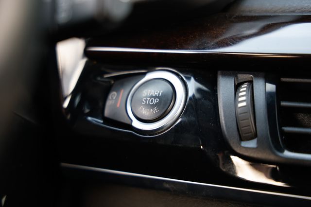 2016 BMW X5 xDrive35i - 3rd Row Seat - 22967184 - 31