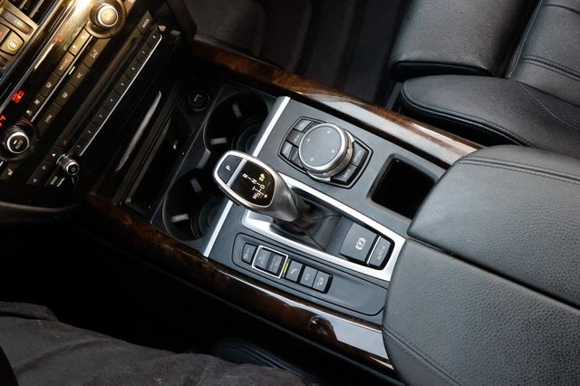 2016 BMW X5 xDrive35i - 3rd Row Seat - 22967184 - 40