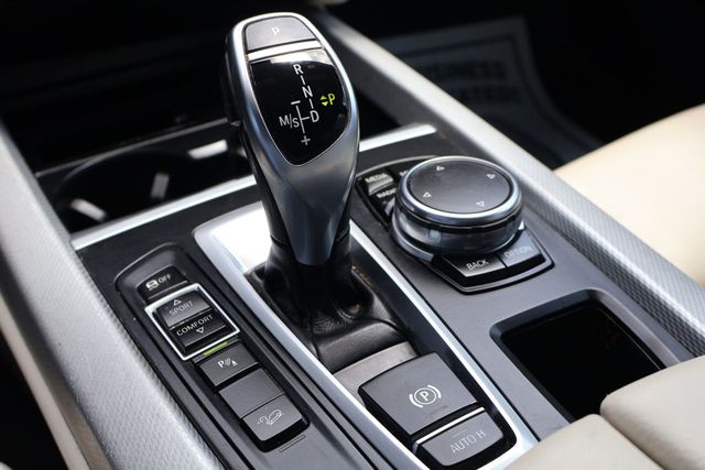 2016 BMW X5 xDRIVE 35i, M-SPORT PKG, BACKUP CAM, BT, PANO ROOF, NAVI SYS, HK - 22879515 - 31