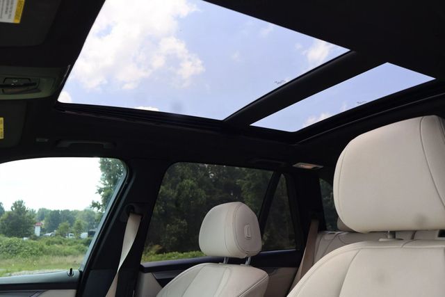 2016 BMW X5 xDRIVE 35i, M-SPORT PKG, BACKUP CAM, BT, PANO ROOF, NAVI SYS, HK - 22879515 - 32