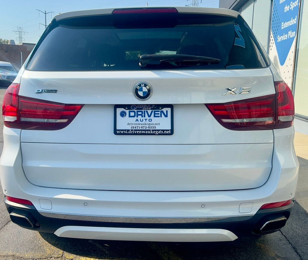 2016 BMW X5 eDrive xDrive40e - 22621685 - 40