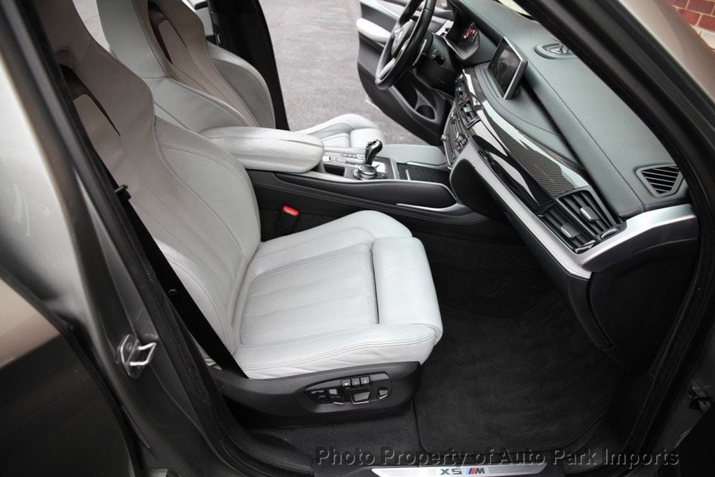 2016 Bmw X5 M photo 39
