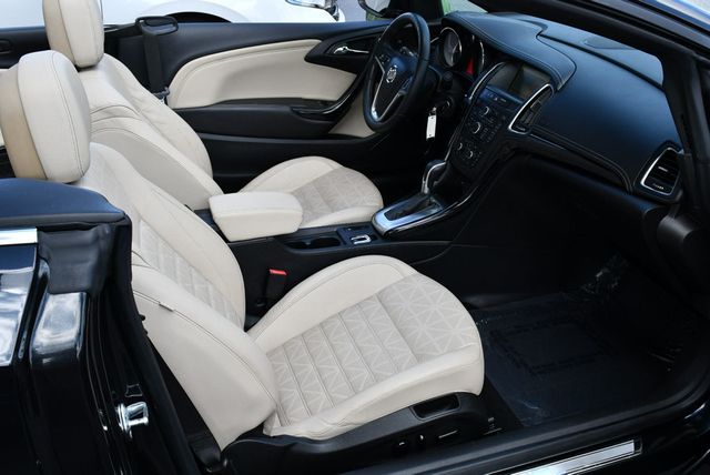 2016 Buick Cascada 2 Door Convertible Premium W/1SP Preferred Equipment Group - 23024328 - 17