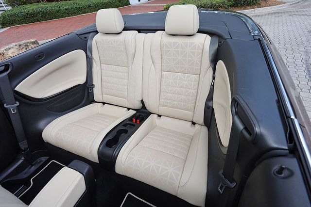 2016 Buick Cascada 2dr Convertible Premium - 22429240 - 27