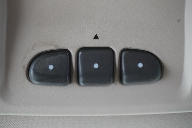 2016 Buick Enclave FWD 4dr Leather - 22990543 - 23