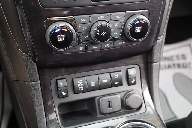 2016 Buick Enclave FWD 4dr Leather - 22961515 - 39