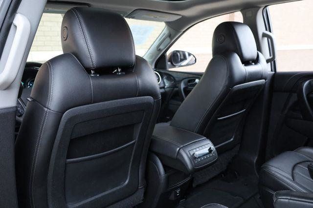 2016 Buick Enclave Leather - 23068073 - 17